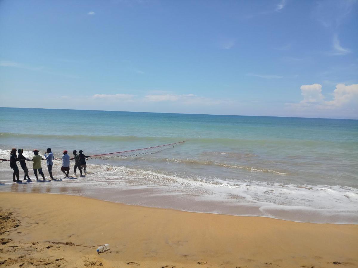 Serendiva Beach Wadduwa Exterior foto